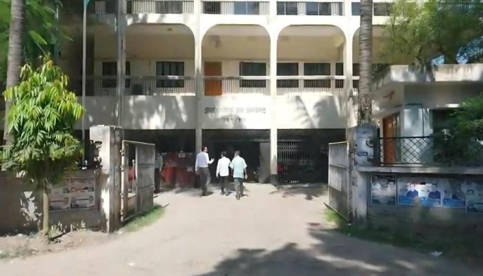 জয়পুরহাটের পাঁচবিবিতে দিলীপ কুমার মাঝি হত্যা মামলার ২৩ বছর পর মোজাম নামে একজনকে যাবজ্জীবন কারাদণ্ড