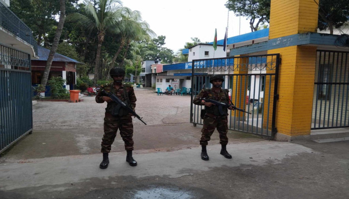 শাহজাদপুর  থানার কার্যক্রম শুরু