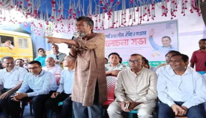 ঠাকুর গাঁওে পীর গঞ্জ  স্বেচ্ছাসেবকদলের ৪৫তম প্রতিষ্ঠা   বার্ষিকীতে বর্ণাঢ্য র‌্যালী আলোচনা সভা