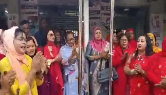 জয়পুরহাটে নানা আয়োজনে জাতীয়তাবাদী মহিলা দলের ৪৭তম প্রতিষ্ঠাবার্ষিকী পালিত হয়েছে