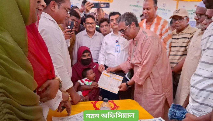 শাহজাদপুরে হামরুবেলার টিকা কার্যক্রমের উদ্বোধন করলেন স্বাস্থ্য প্রতিমন্ত্রী ড. এম,এ মুহিত