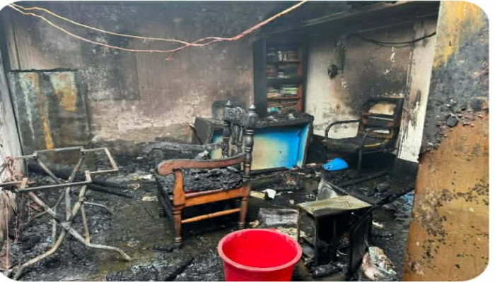 তাড়াশে ভয়াবহ অগ্নিকান্ড  ক্ষতির পরিমান  ৪০ লক্ষাধিক টাকা