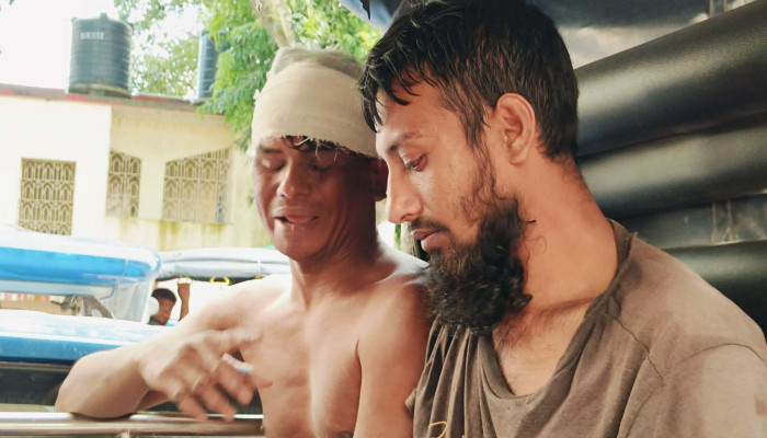 কচুরিপানার নিচে ১০ ঘন্টা রইলো দুই গরু চোর!